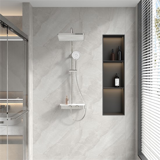 VECONI Душевая стойка FOSSA, хром глянец FO-210-C-C4